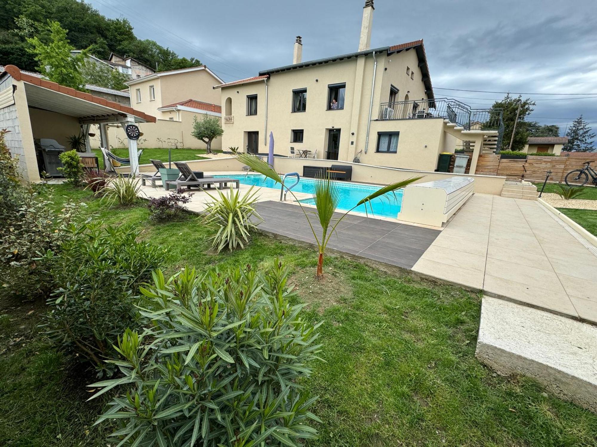 O'Bon'Plan Apartment Givors Exterior photo